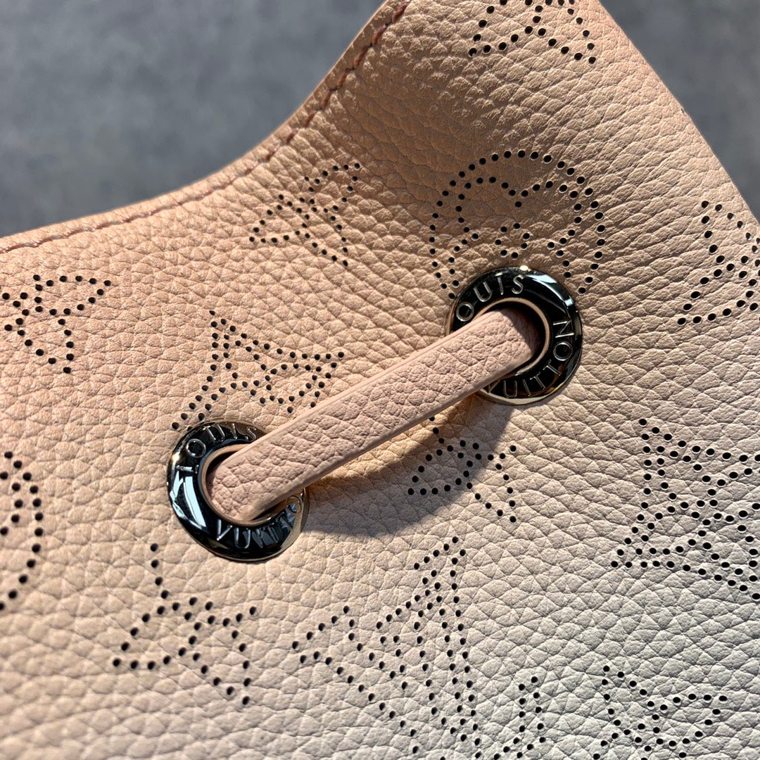 Louis Vuitton LV M59939 Bella Mahina Lilas