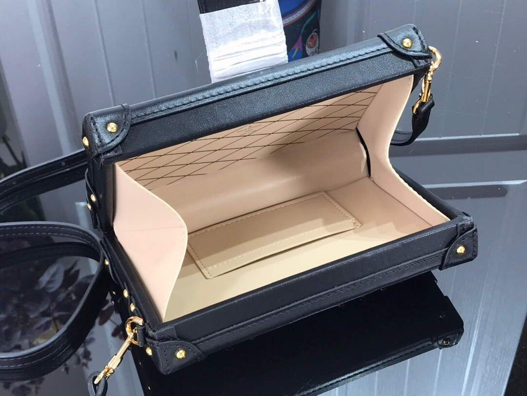 LV M44199 Louis Vuitton Petite Malle Monogram Black