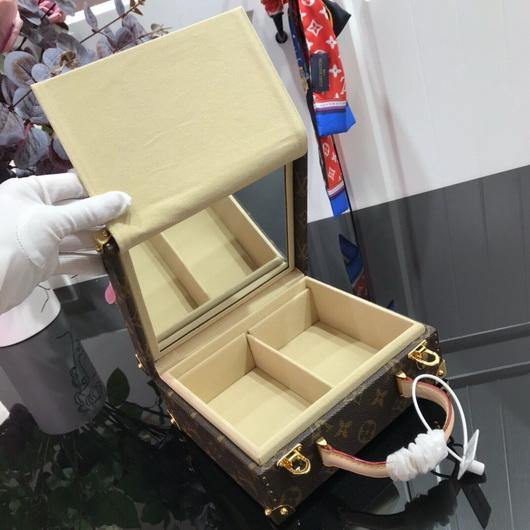 LV M92476 Louis Vuitton M50714 Small Suitcase Monogram