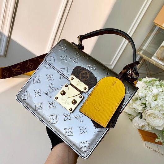 LV M90376 Louis Vuitton M90505 Spring Street Bag Silver