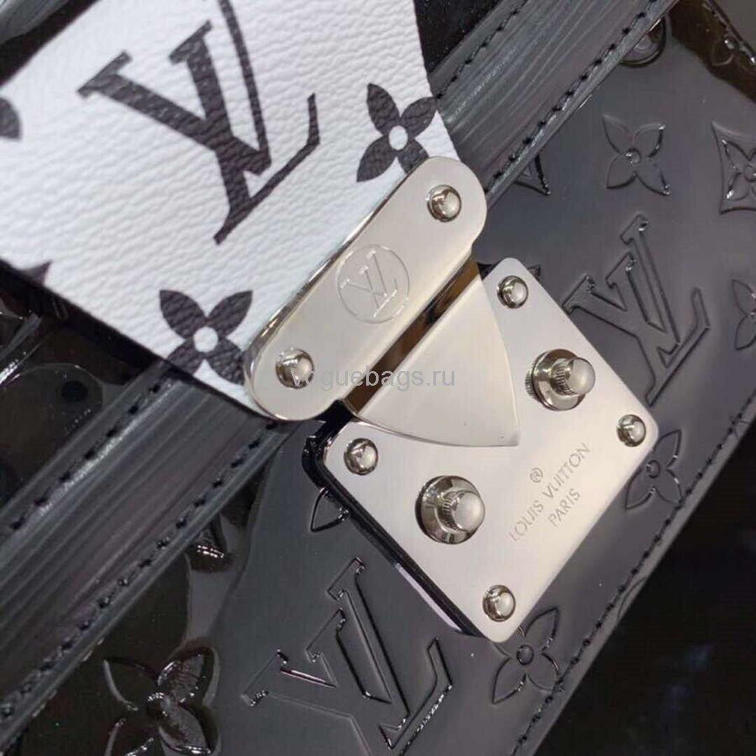 Louis Vuitton M90516 LV Wynwood Monogram Vernis Bag M90566 Black and White