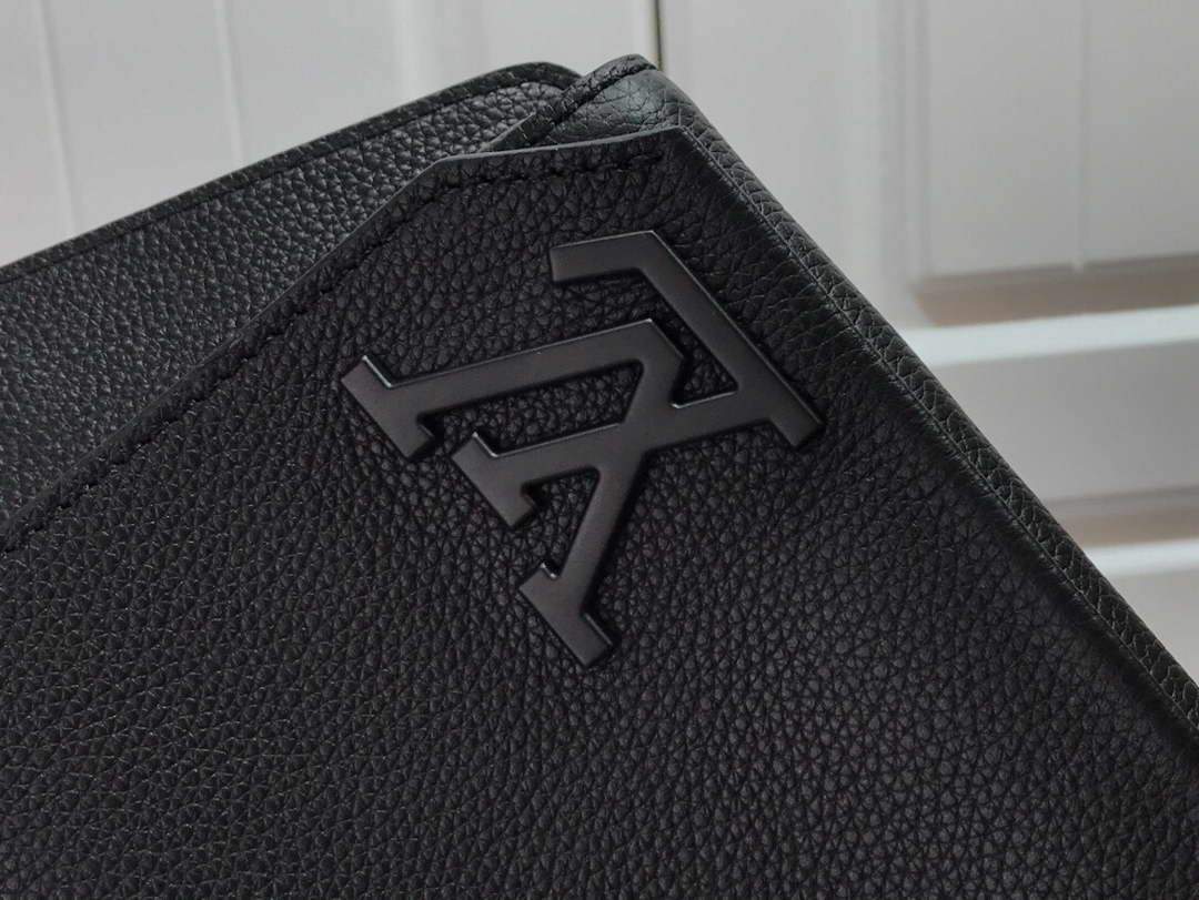 LV M57081 Louis Vuitton Sling Bag Black Grained Calf Leather