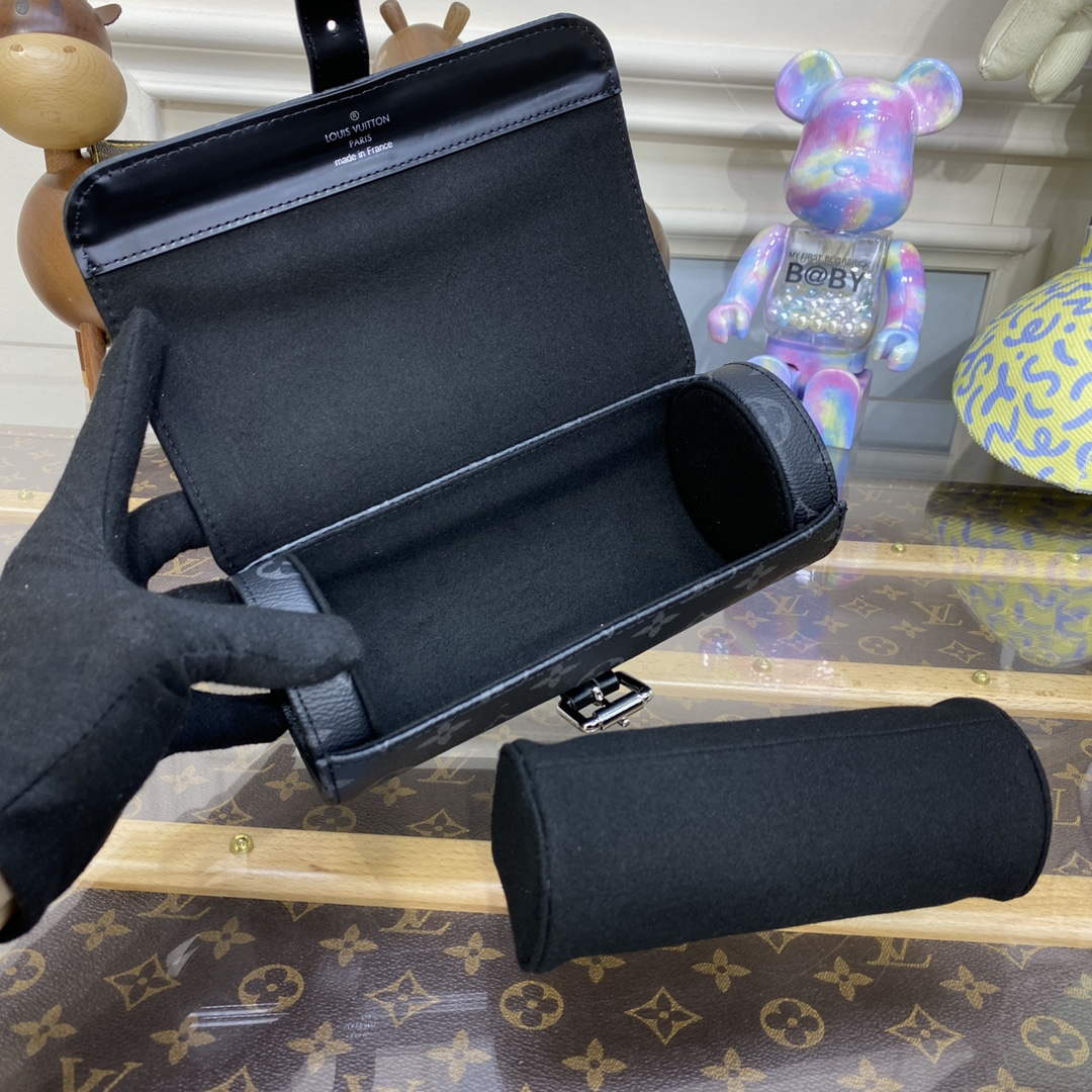 LV M43385 Louis Vuitton 3 Watch Case Monogram Eclipse