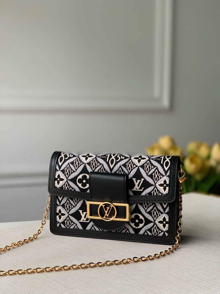 LV M69992 Louis Vuitton Since 1854 Dauphine Chain Wallet Monogram Black