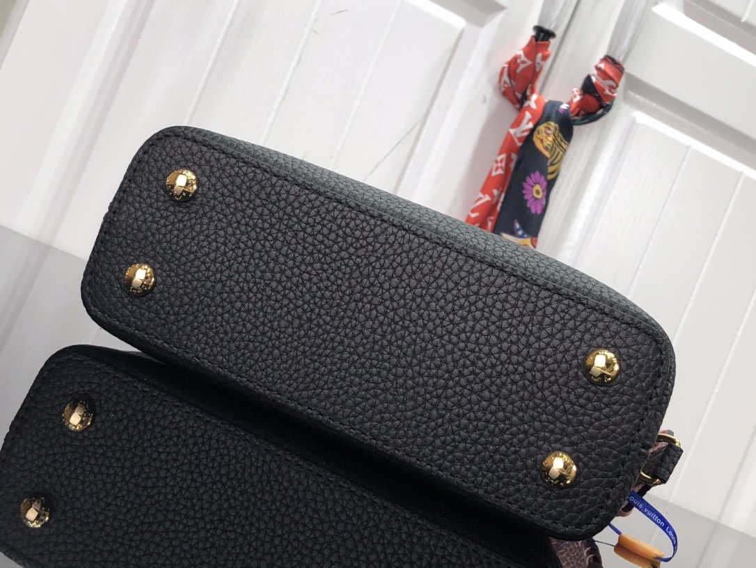 LV M57671 Louis Vuitton Capucines MM Handbag Black