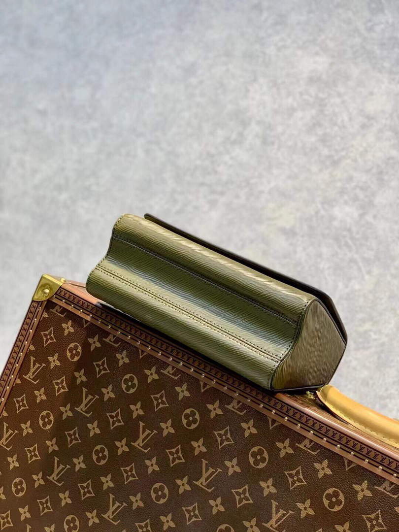 LV M59884 Louis Vuitton Twist MM Handbag Kaki / Quartz White