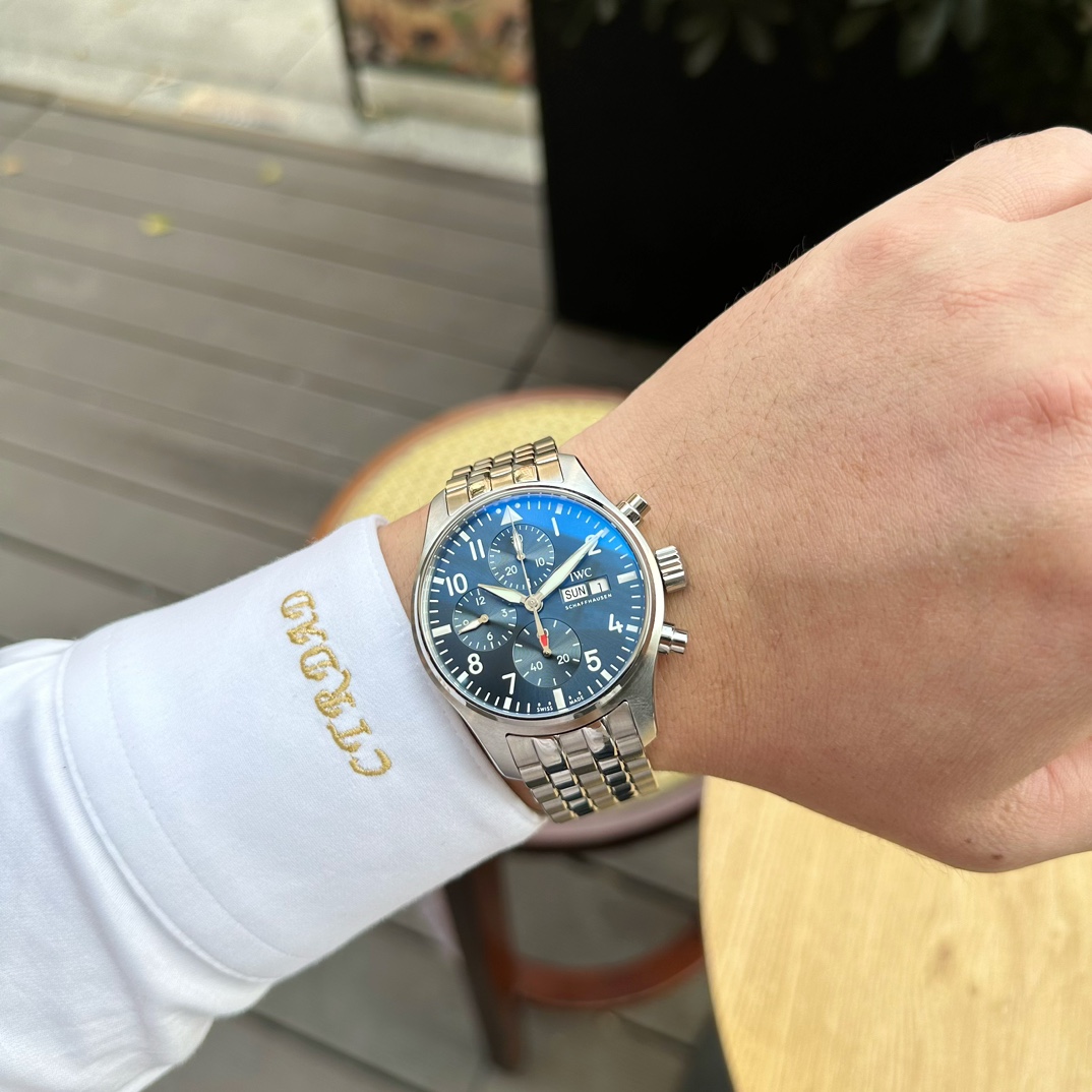 IWC Pilot s New Pilot Chronograph Watch 41 Series Belt IW388101