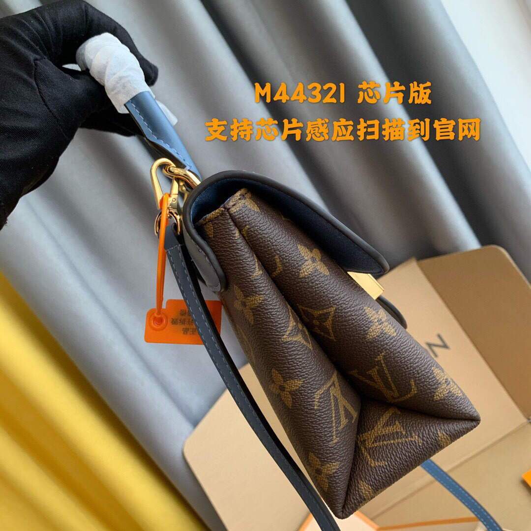 LV M44321 Louis Vuitton Locky BB Monogram Blue M44322 Bag