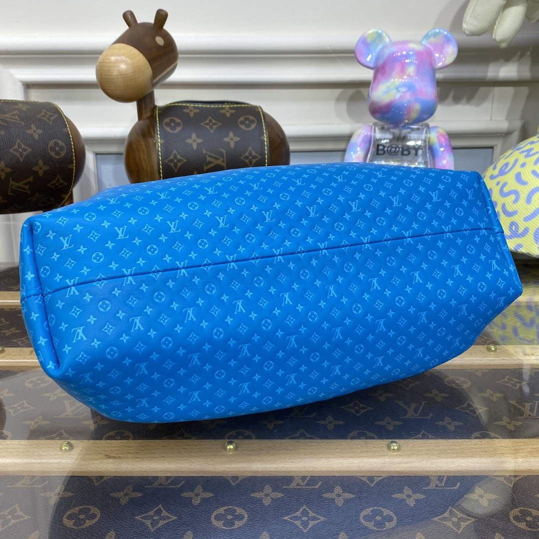 LV M22325 Louis Vuitton Monogram Clutch Blue