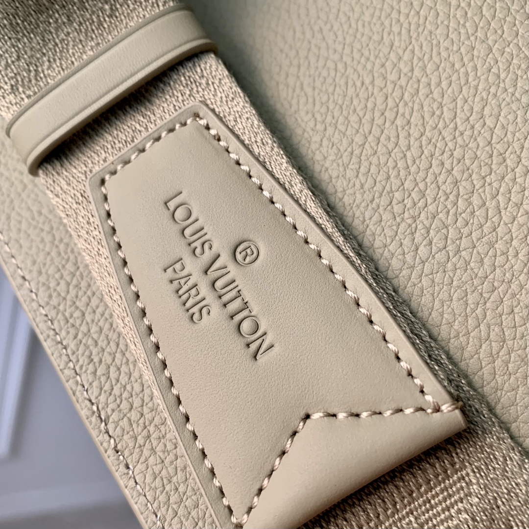 LV M22665 Louis Vuitton Takeoff Slingbag Gray