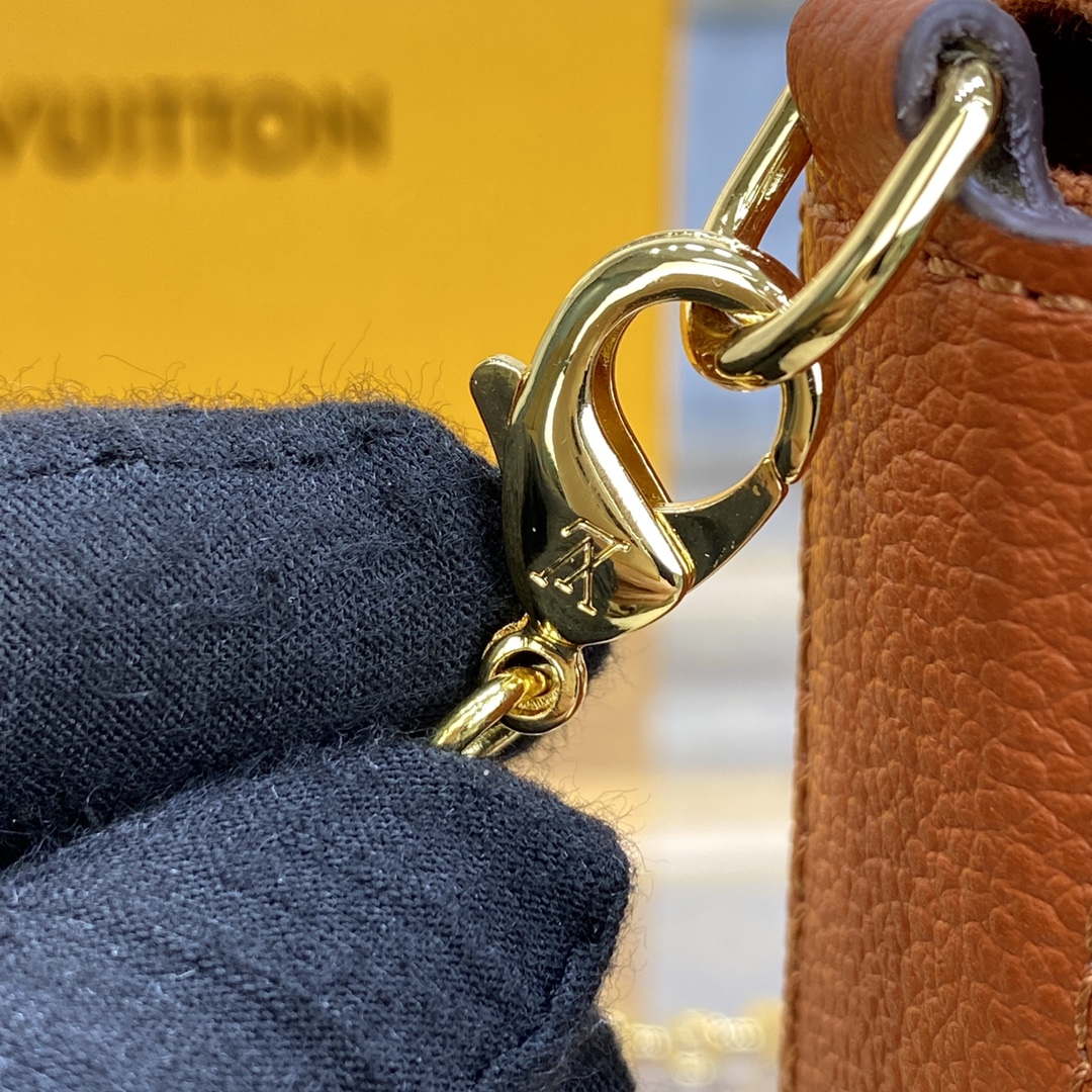 LV M82363 Louis Vuitton Felicie Pochette Monogram Empreinte Bag Brown