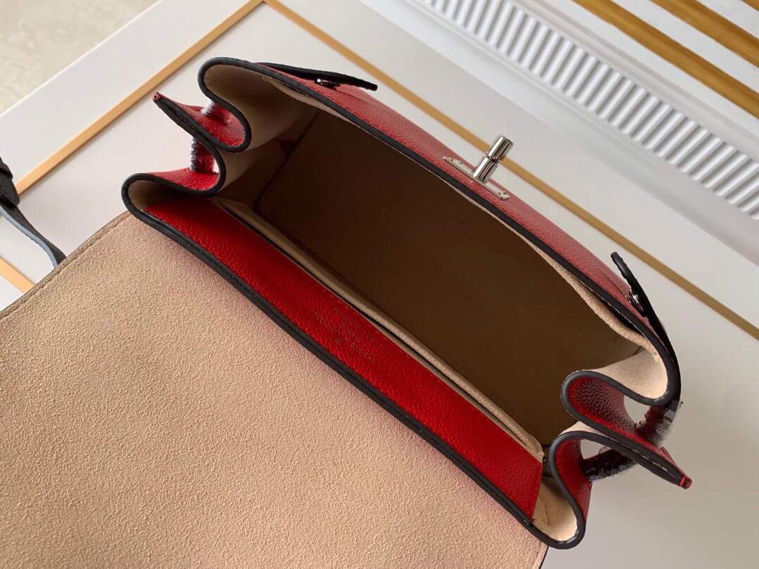 LV M53950 Louis Vuitton Lockme Ever BB Handbag M56645 Red