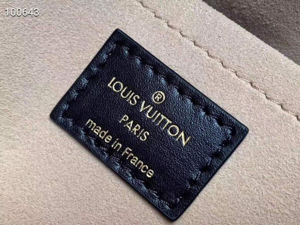 LV M53824 Louis Vuitton M55302 on my side M53826 High end Leathers Tote Bag Red