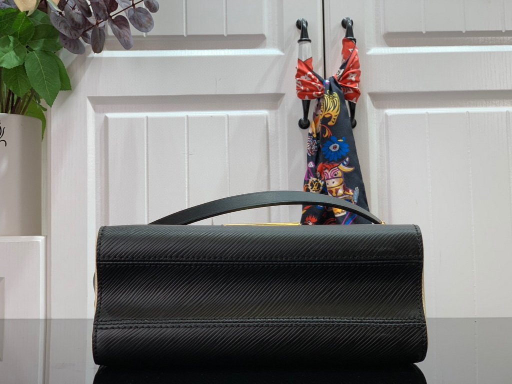 Louis Vuitton M56780 LV Crafty Twist MM Bag M56779 Epi Black