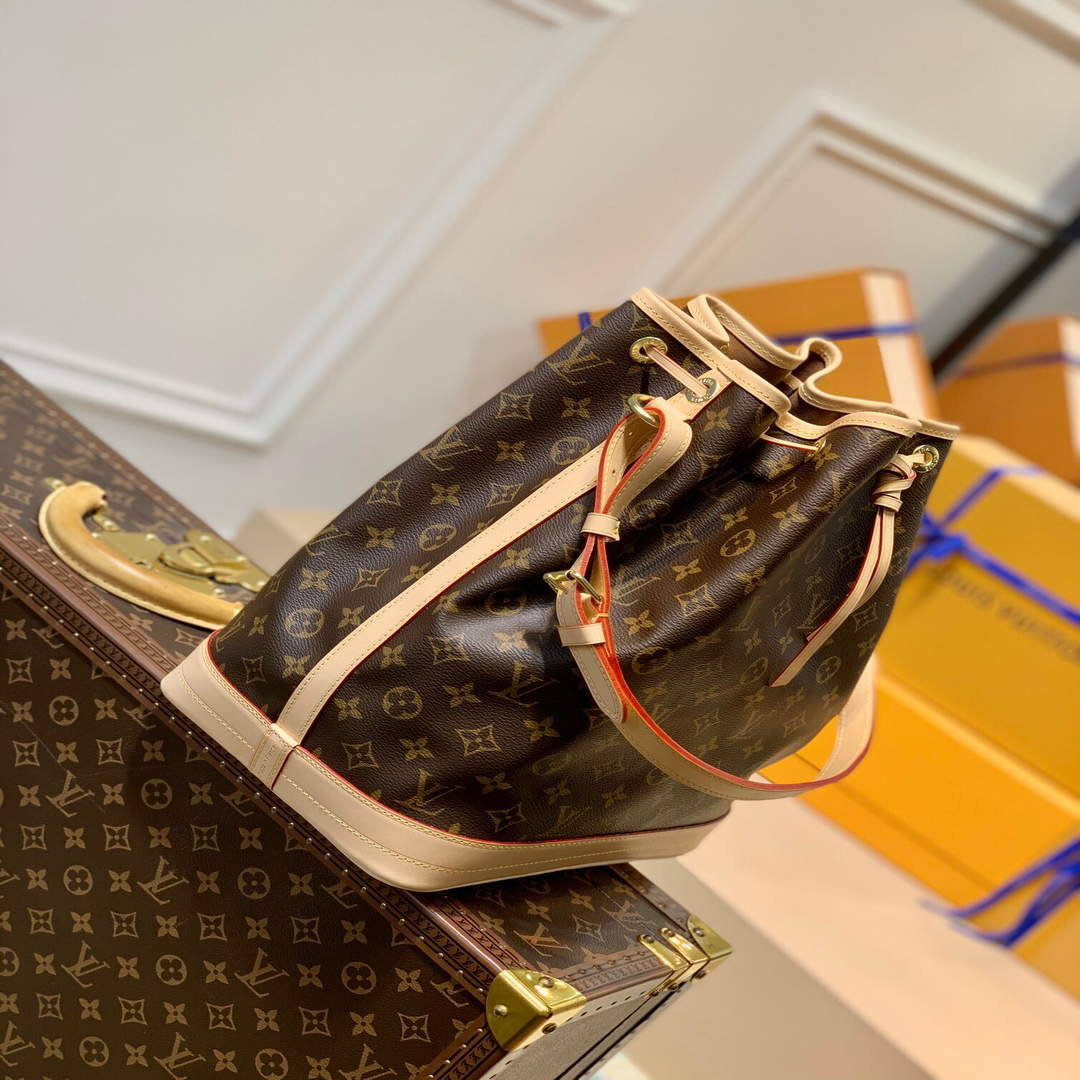 LV M42224 Louis Vuitton No�� Bucket Bag