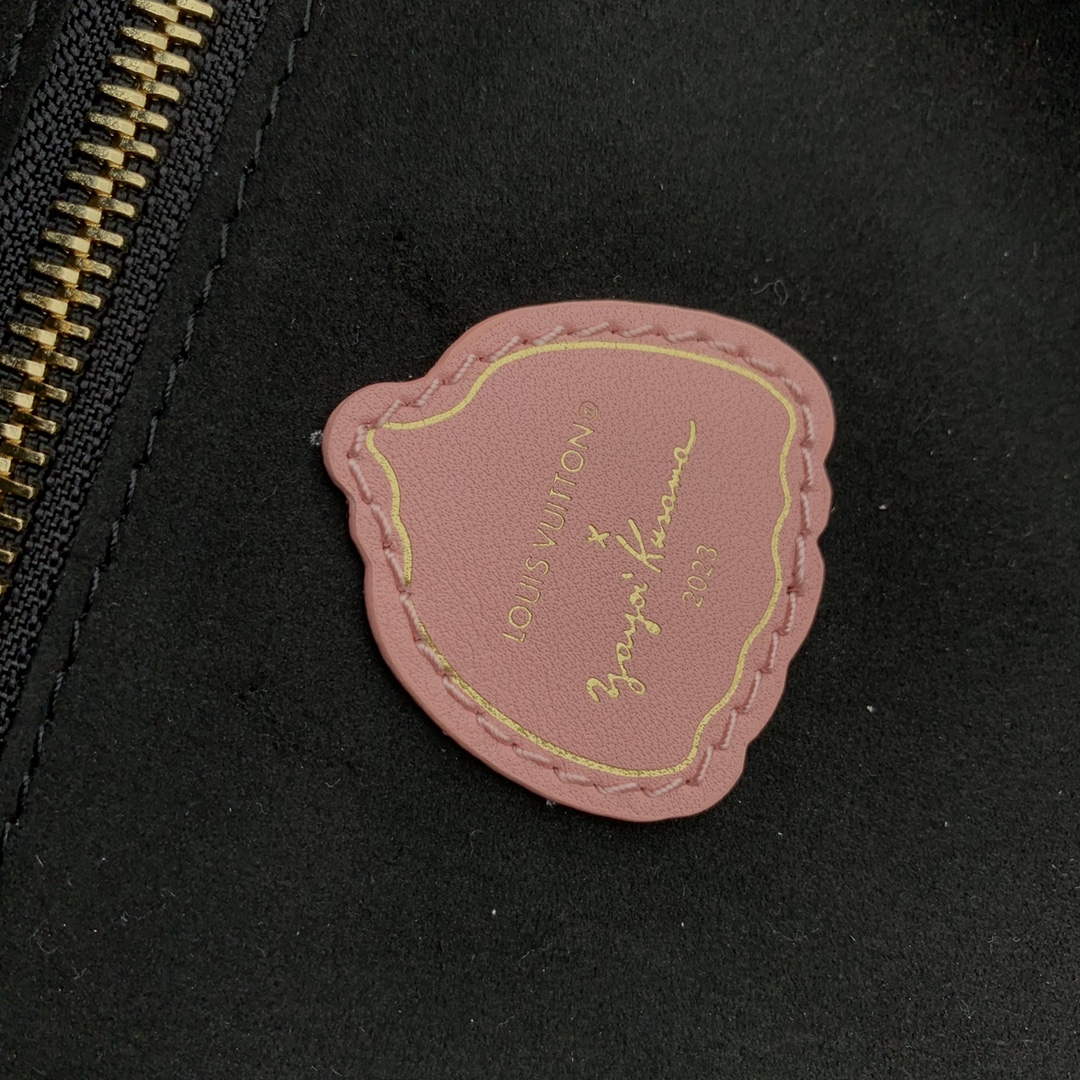 LV M21733 Louis Vuitton LV x YK Neverfull MM Bag Black