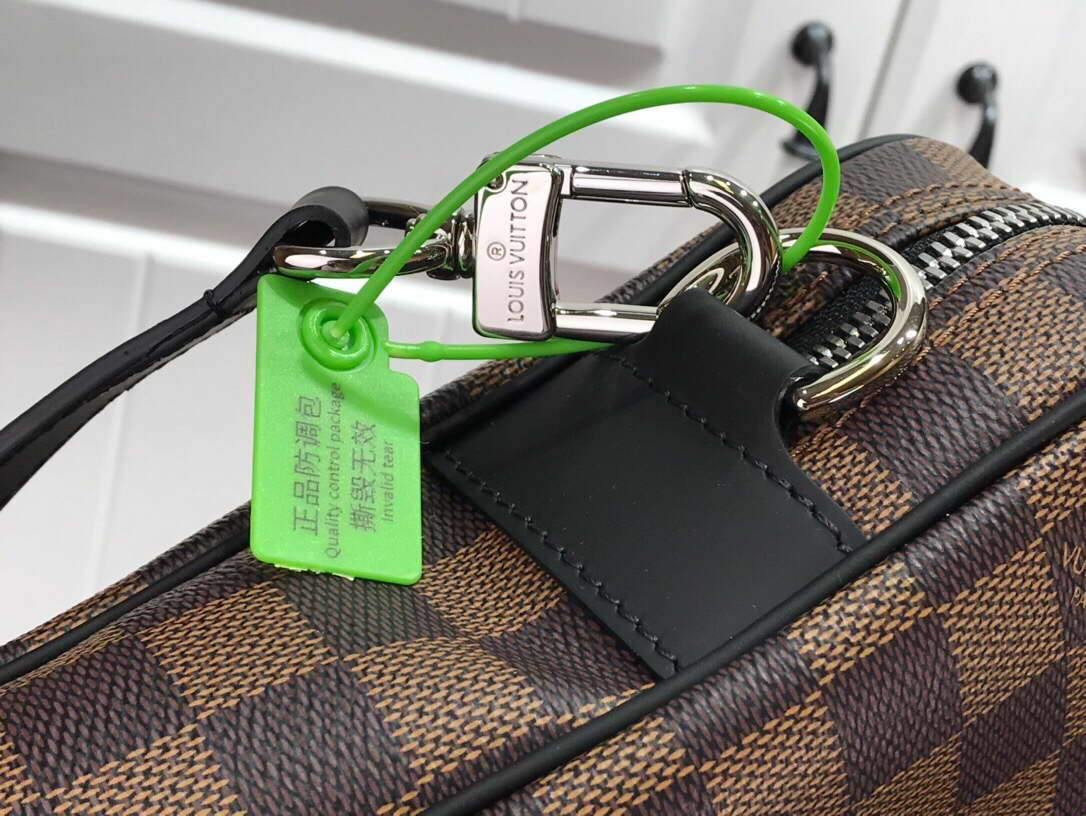 LV N41478 Louis Vuitton Porte Documents Voyage Pm Damier Ebene