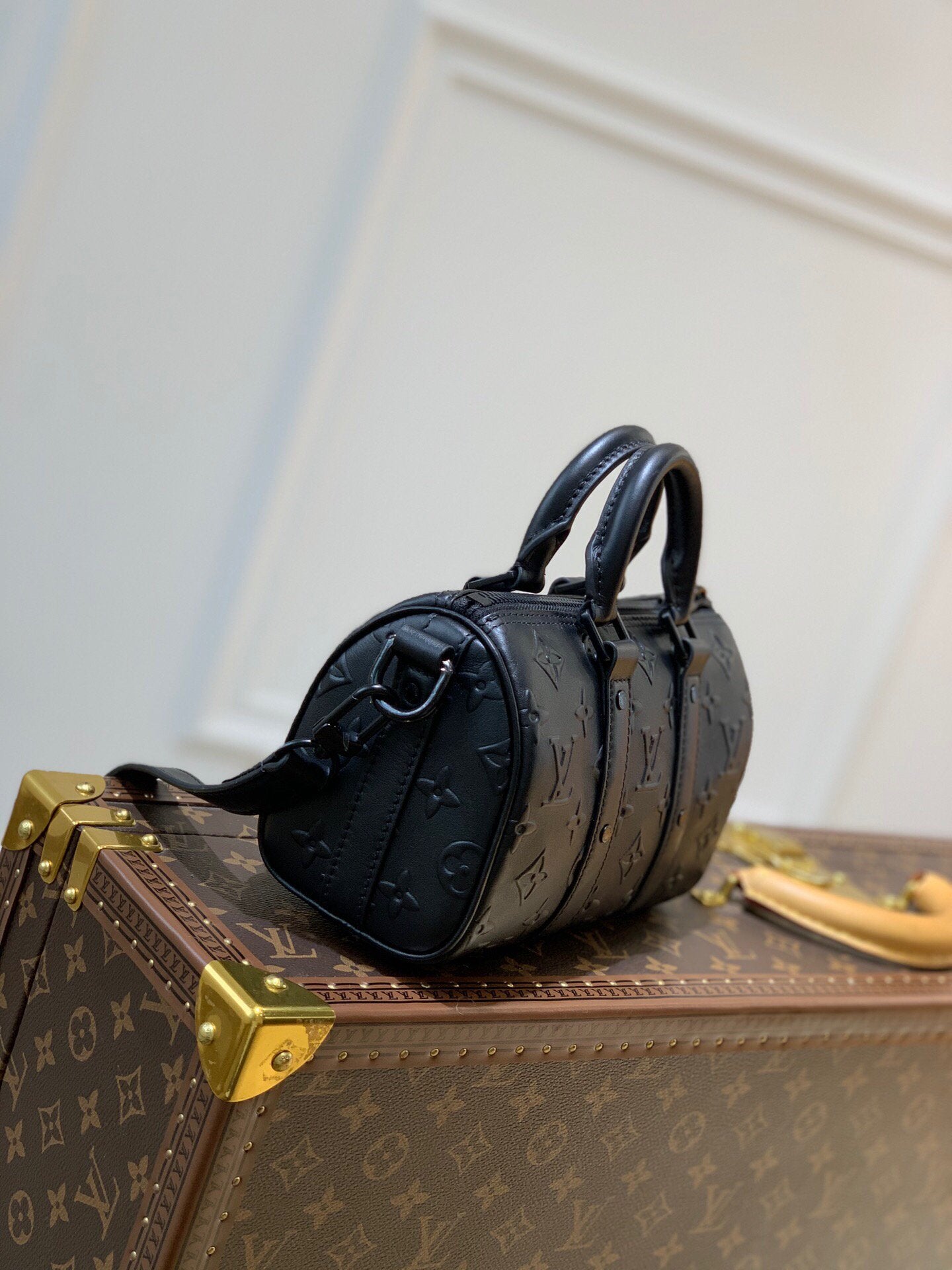 LV M57960 Louis Vuitton Keepall XS Handbag M57961 Black