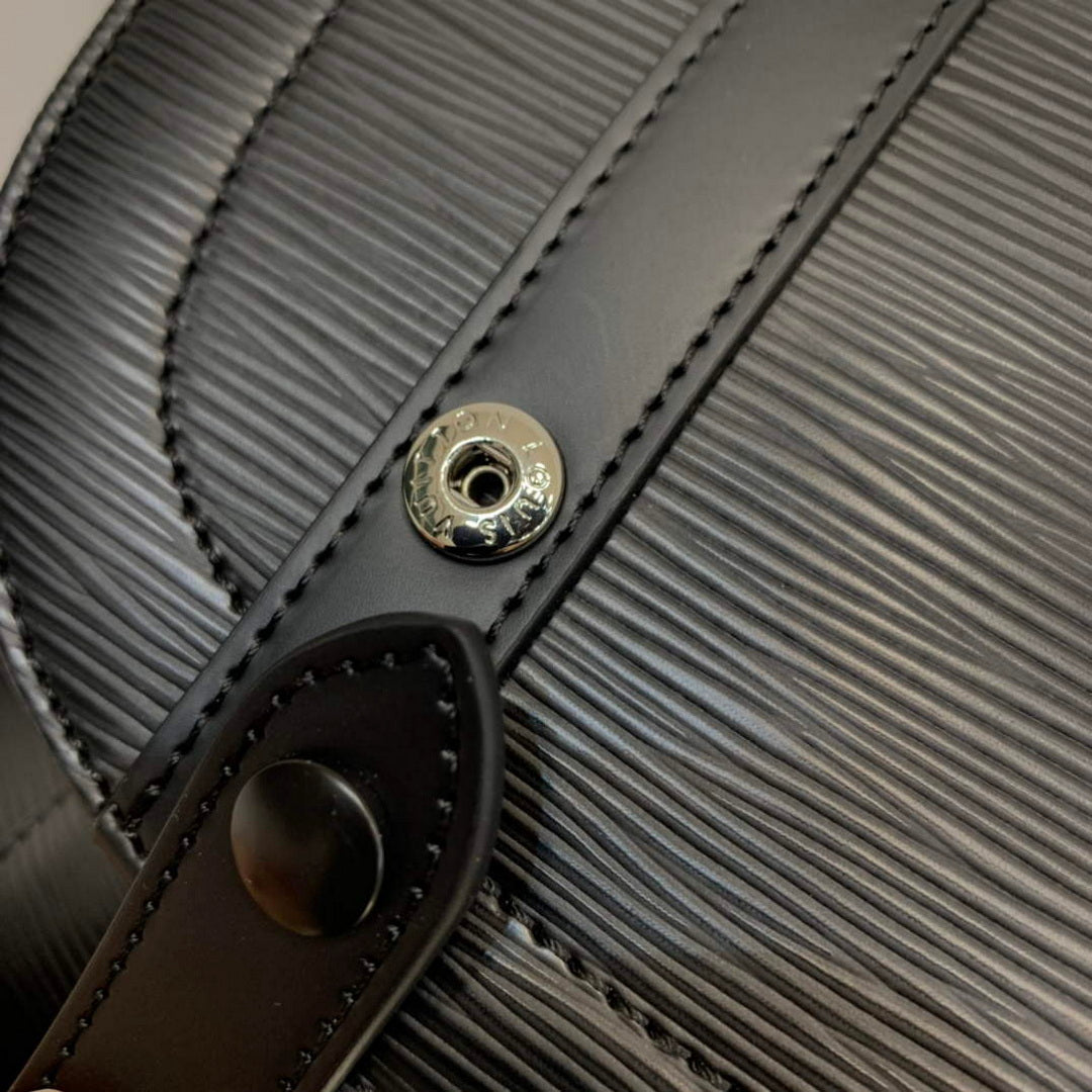 LV M53413 Louis Vuitton LV x Supreme Backpack Black