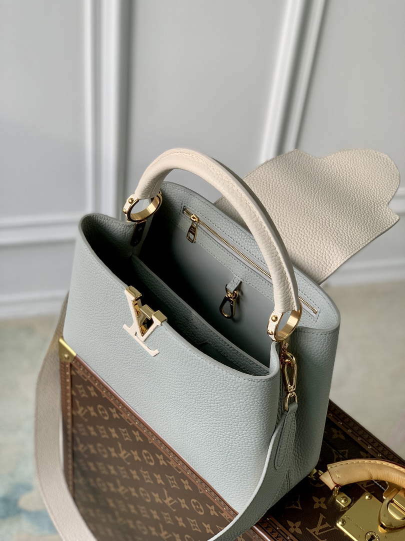 LV M21296 Louis Vuitton Capucines MM Bag Steeple Gray / Greige