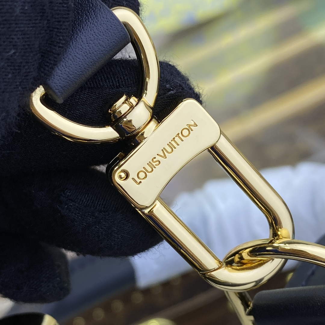 LV M23761 Louis Vuitton Alma BB Bag Black/White