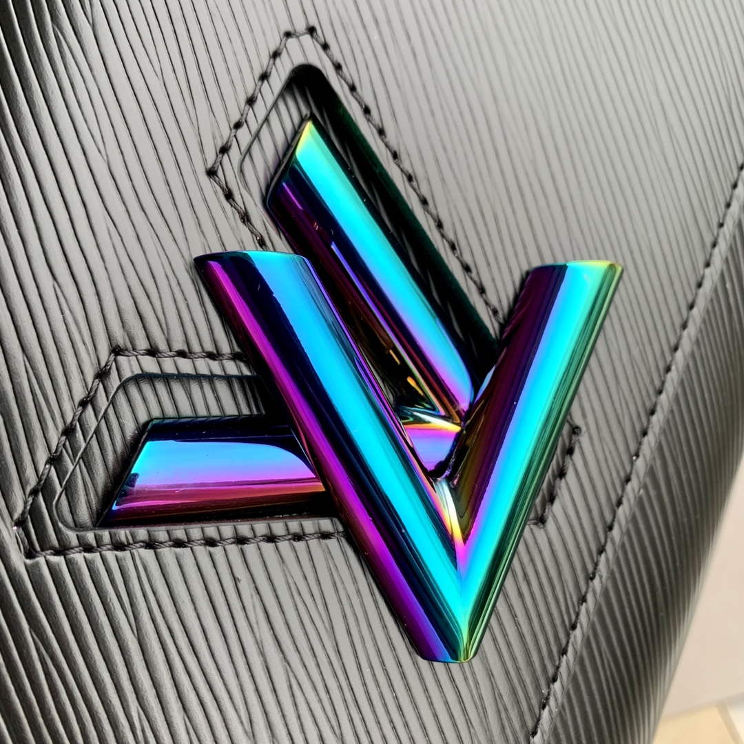 LV M22028 Louis Vuitton Twist MM Bag Epi Leather Black