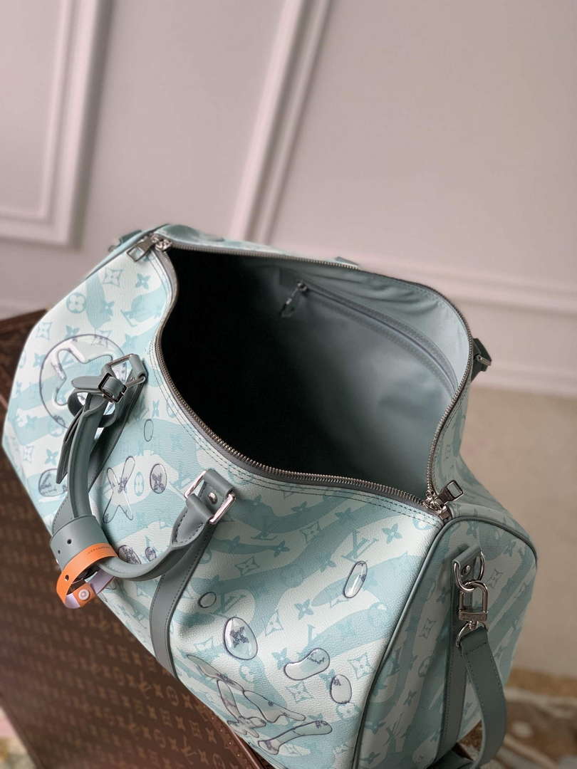 LV M22570 Louis Vuitton Keepall Bandouli��re 50 Bag Crystal Blue