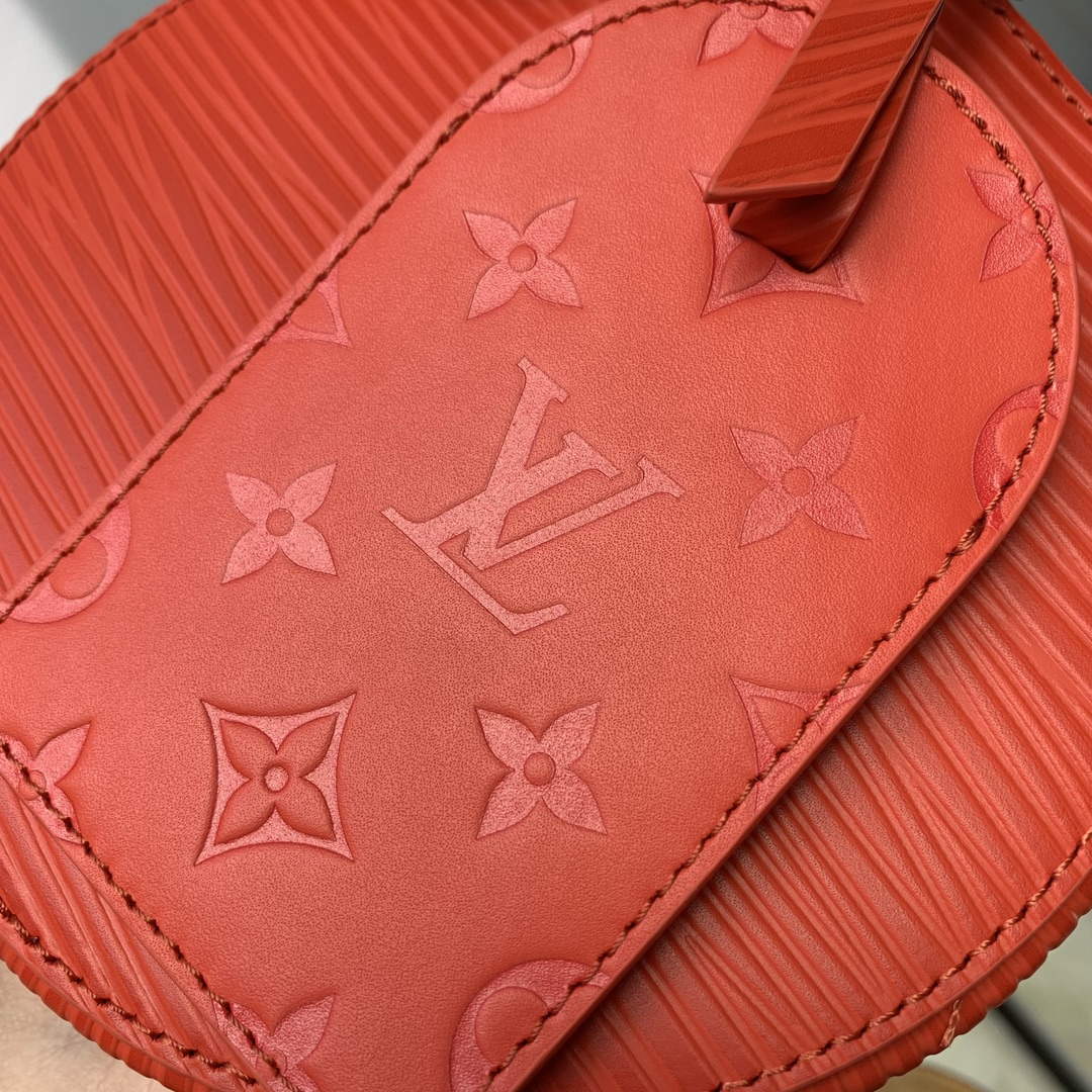 LV M23092 Louis Vuitton Soft Polochon Cross-body Bag Red