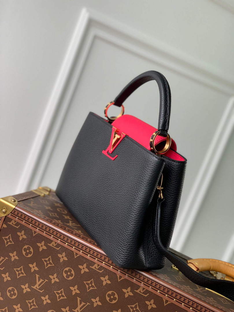 LV M59882 Louis Vuitton Capucines MM Handbag Black Rose Berlingot