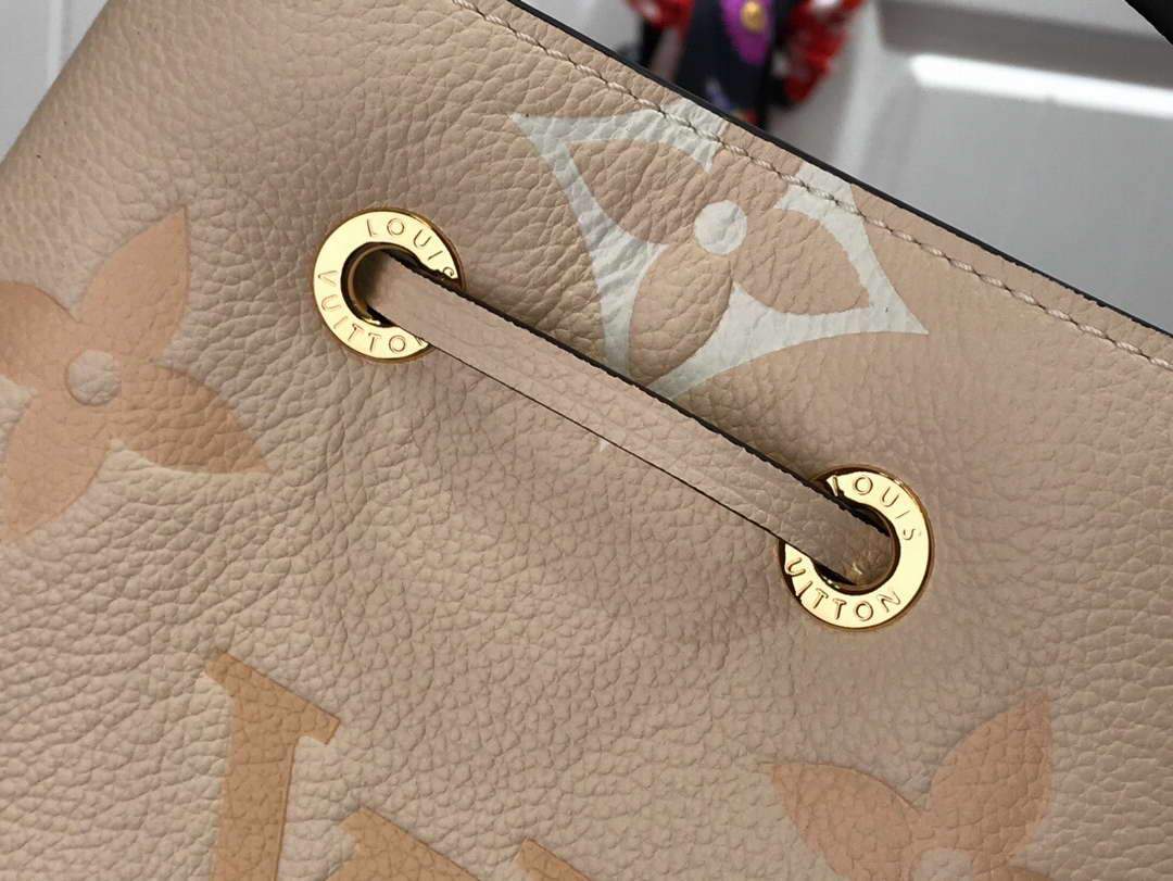 LV M45716 Louis Vuitton NONO BB M45709 Bag Cream Saffron