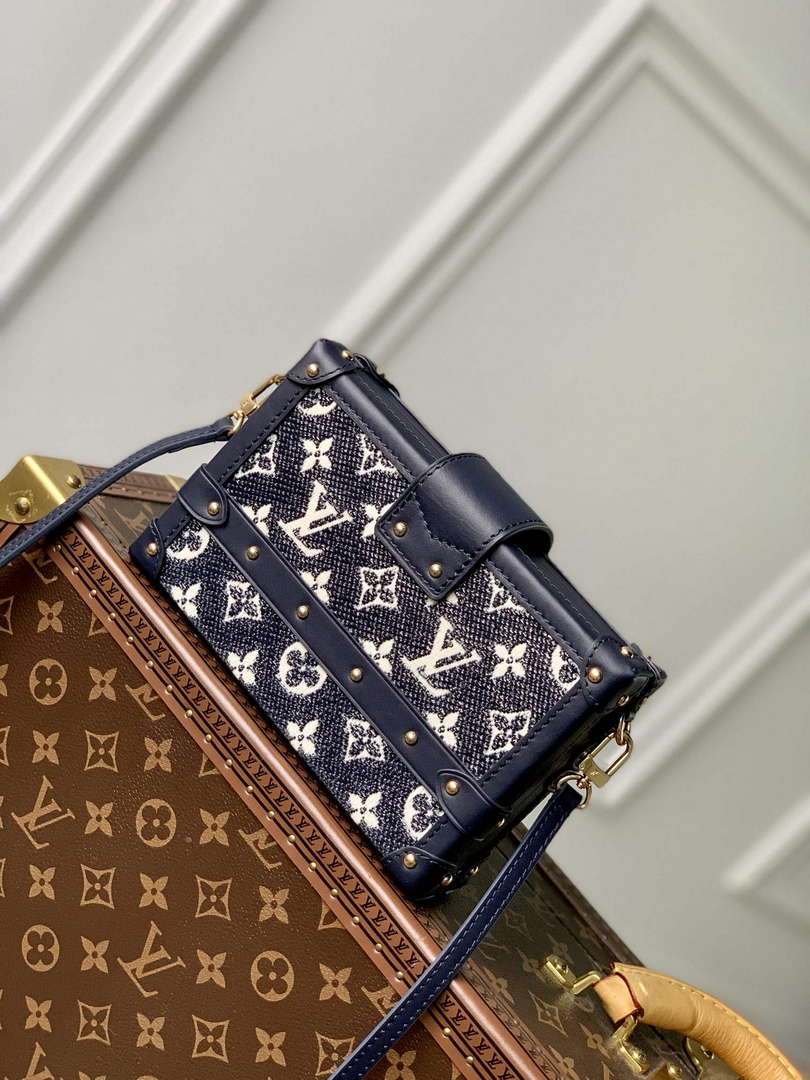 LV M22882 Louis Vuitton Petite Malle Handbag Blue