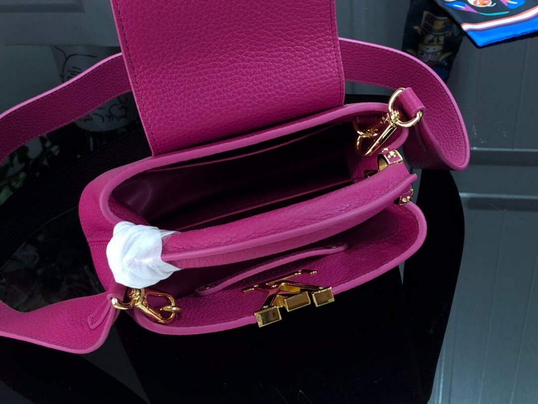 LV M56071 Louis Vuitton Capucines Mini Handbag Deep Rose