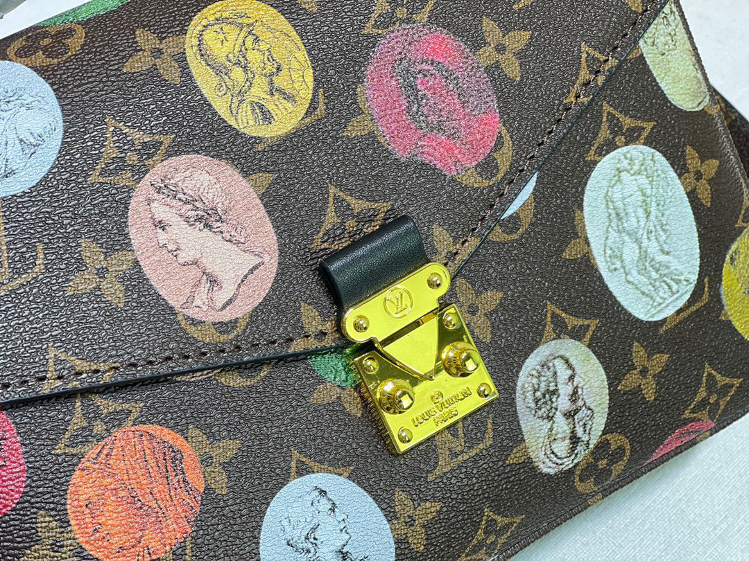 LV Louis vuitton M59257 Pochette Metis Bag monogram M40780