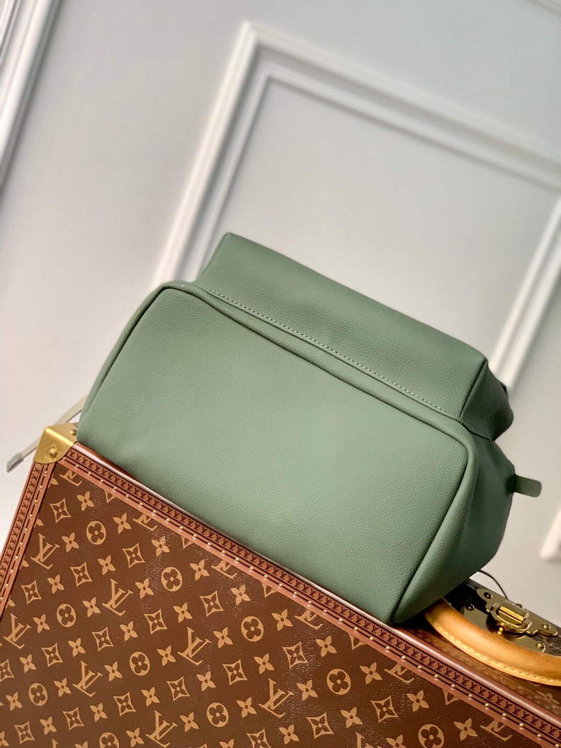 LV M57079 Louis Vuitton Backpack Lv Aerogram Green