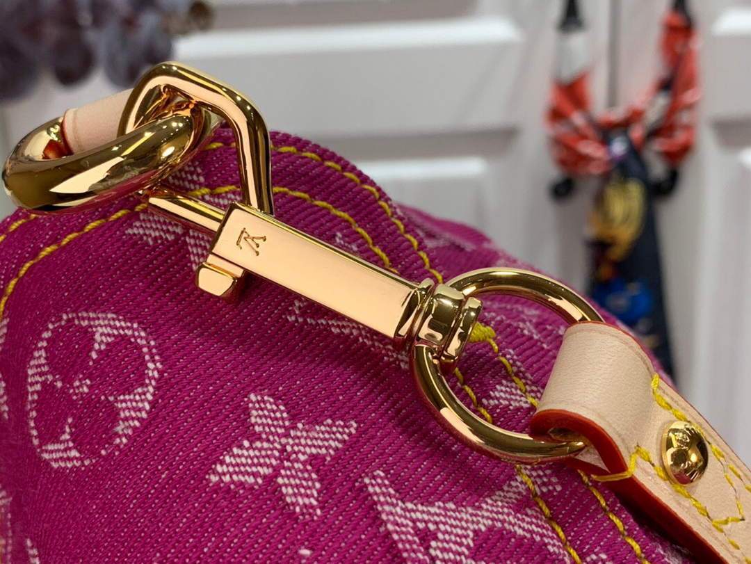 LV M95050 Louis Vuitton Monogram Denim Shoulder Bag Plum