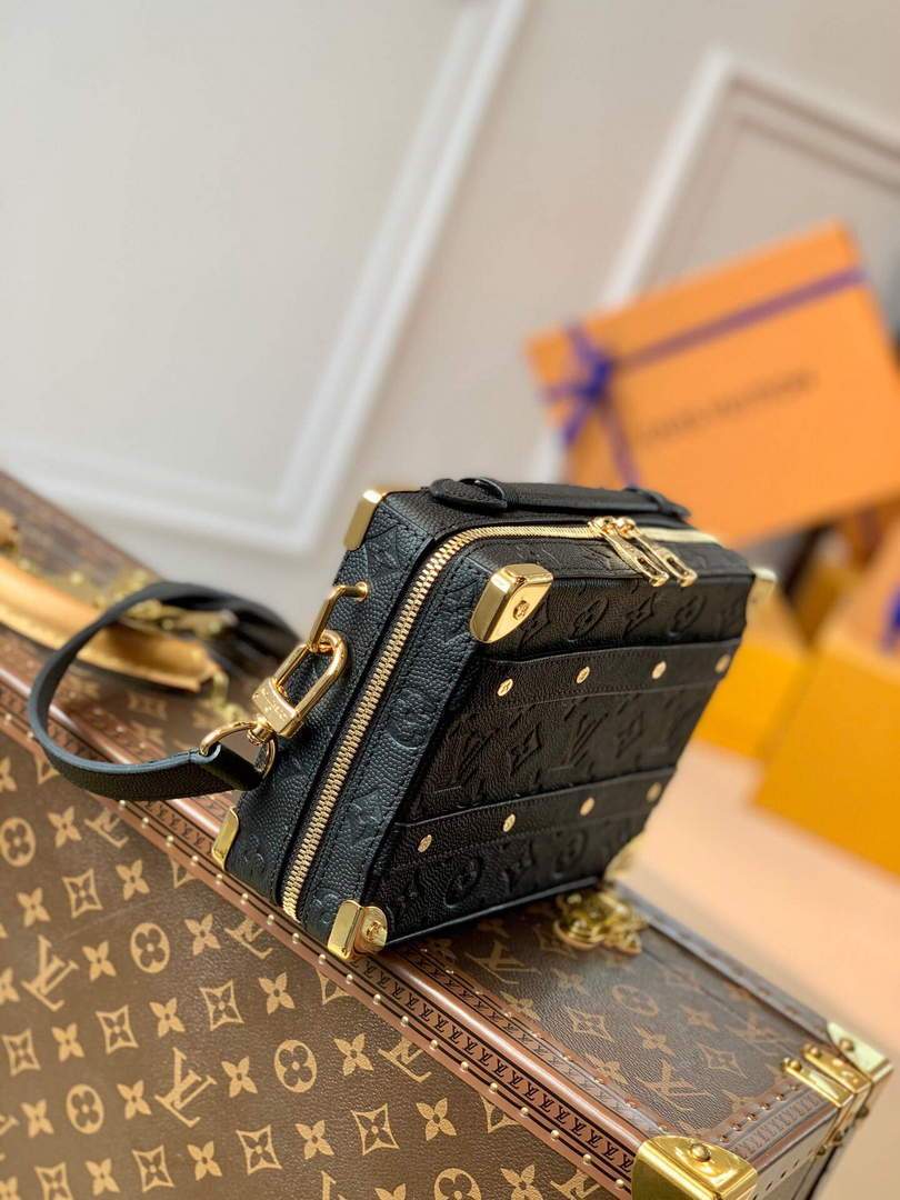 LV M45785 Louis Vuitton LVxNBA Handle Trunk Monogram M57971 Black