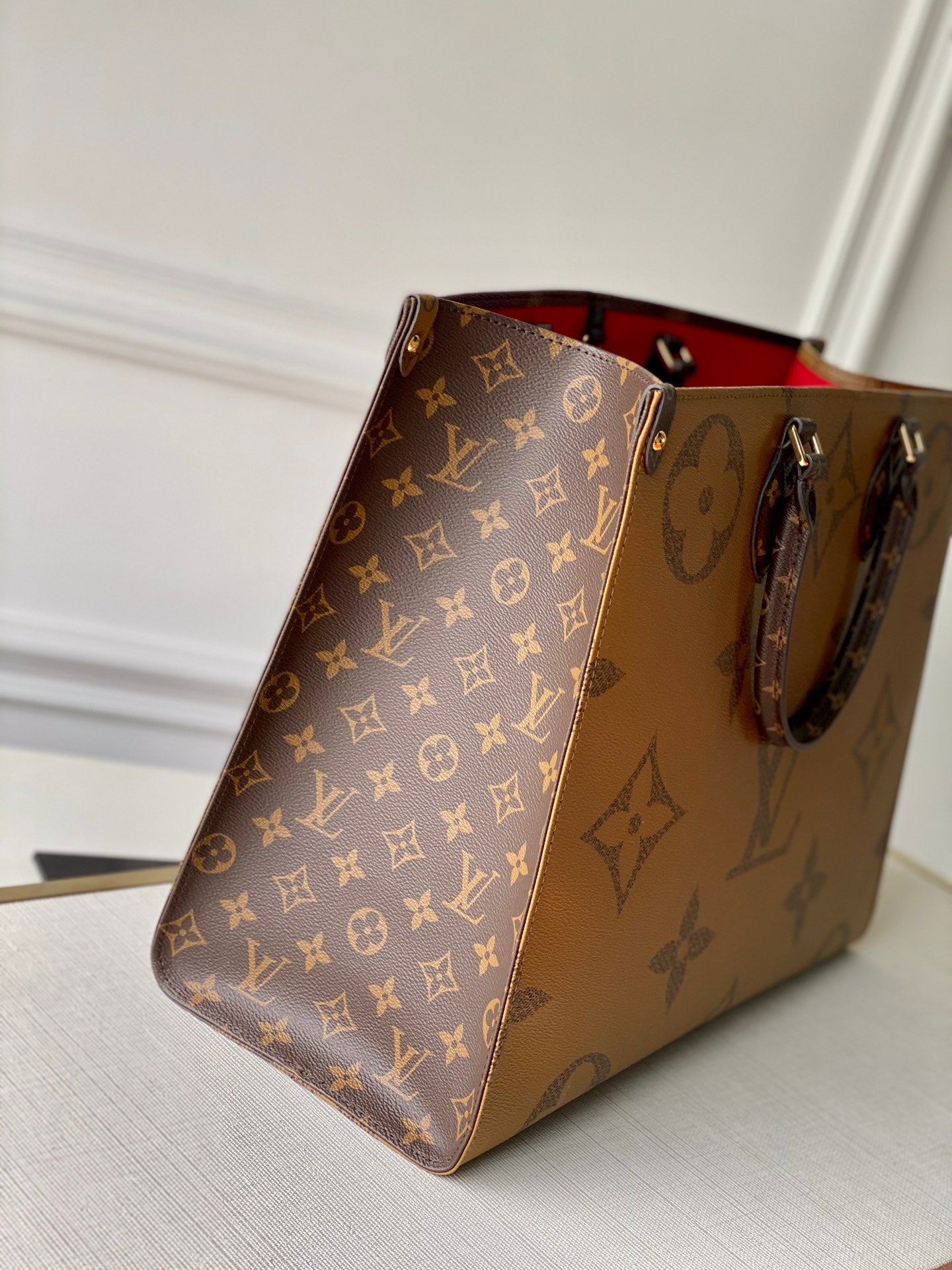 LV M45320 Louis Vuitton Onthego GM Bag M45321 Monogram and Monogram Reverse