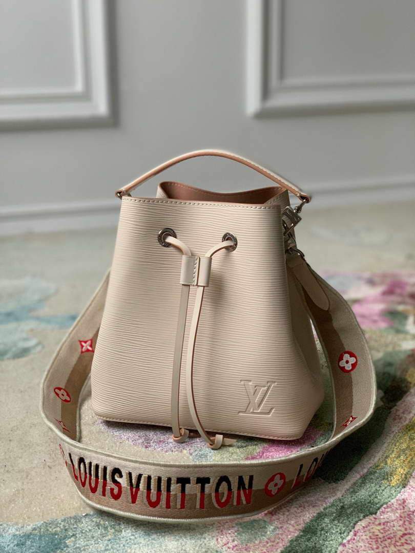 LV M57693 Louis Vuitton N��oNo�� BB Bucket Bag M57706 M57691 Quartz White