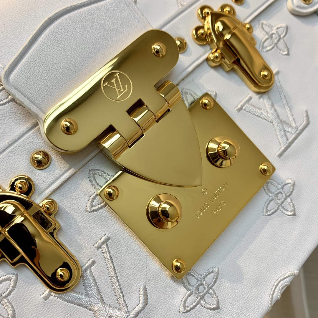 LV M20847 Louis Vuitton Petite Malle Handbag White