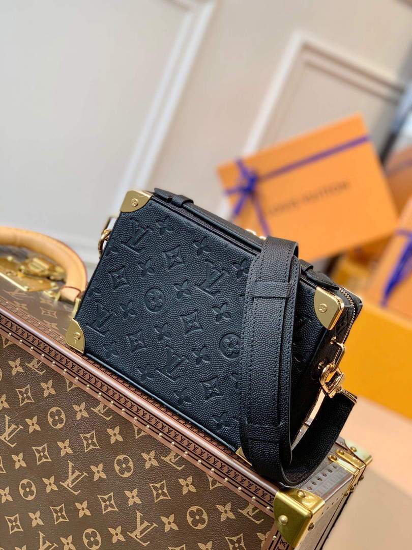 LV M45785 Louis Vuitton LVxNBA Handle Trunk Monogram M57971 Black