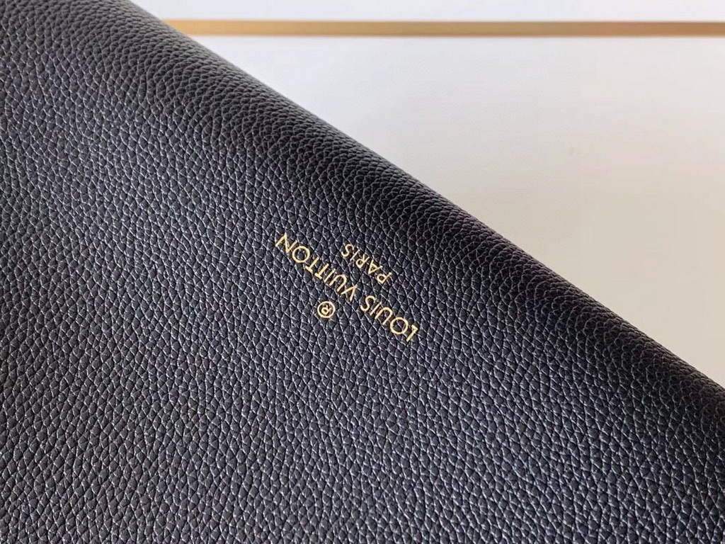 LV M53826 Louis Vuitton M53825 on My Side High end Leathers Tote bag Black