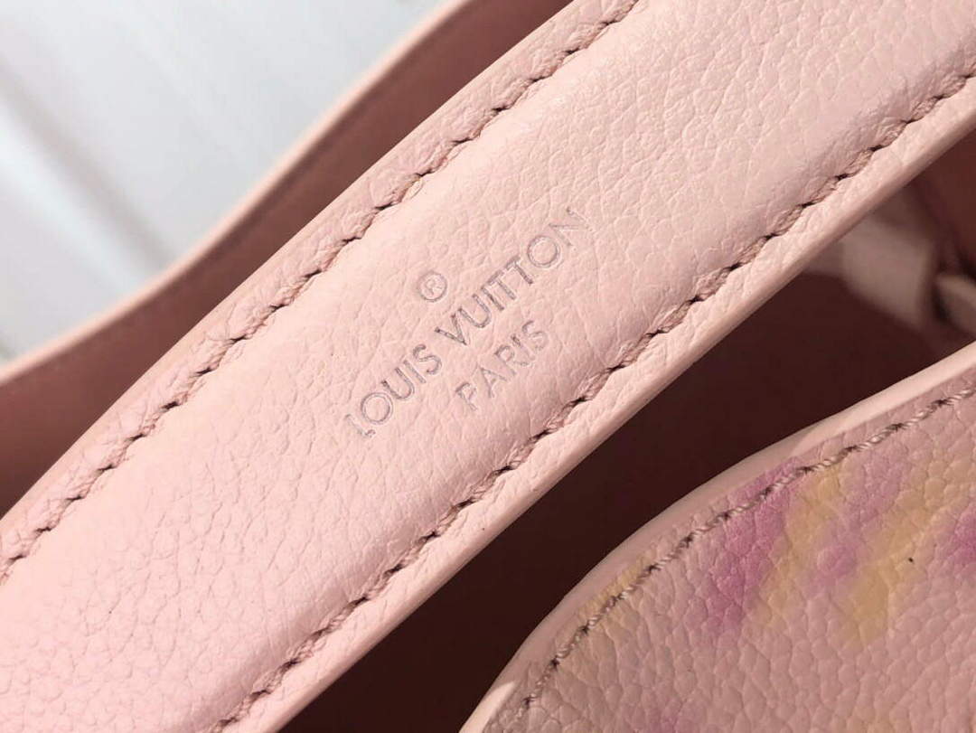 LV M46174 Louis Vuitton NONO BB Bucket Bag Pink