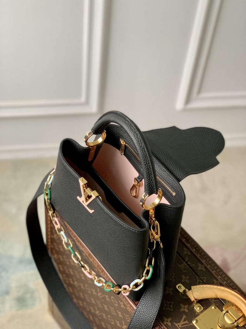 LV M21641 Louis Vuitton Capucines BB Handbag Black