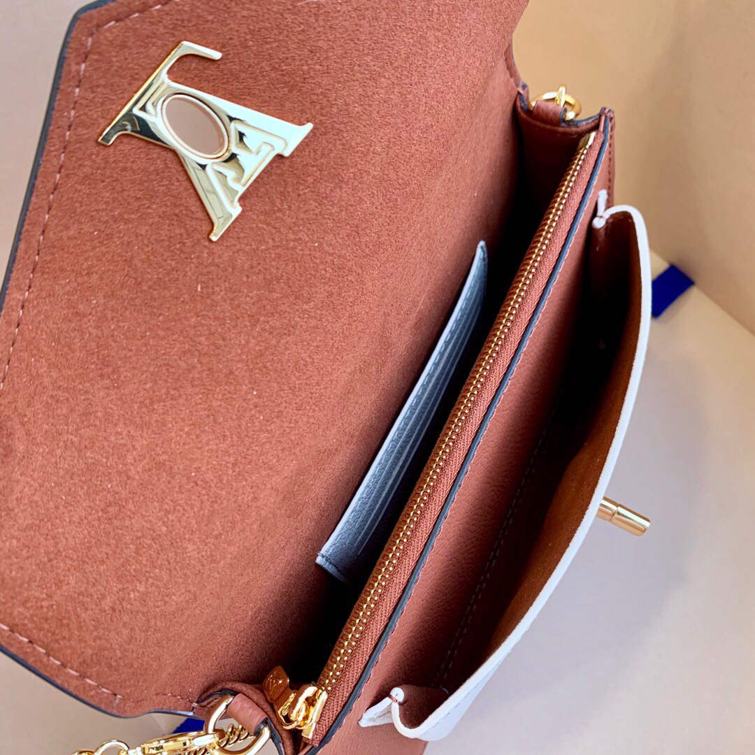 LV M81193 Louis Vuitton Mylockme Chain Pochette Brown