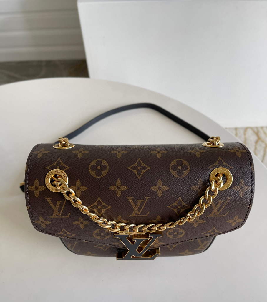Louis Vuitton M45592 Passy Monogram LV M57888 in Brown