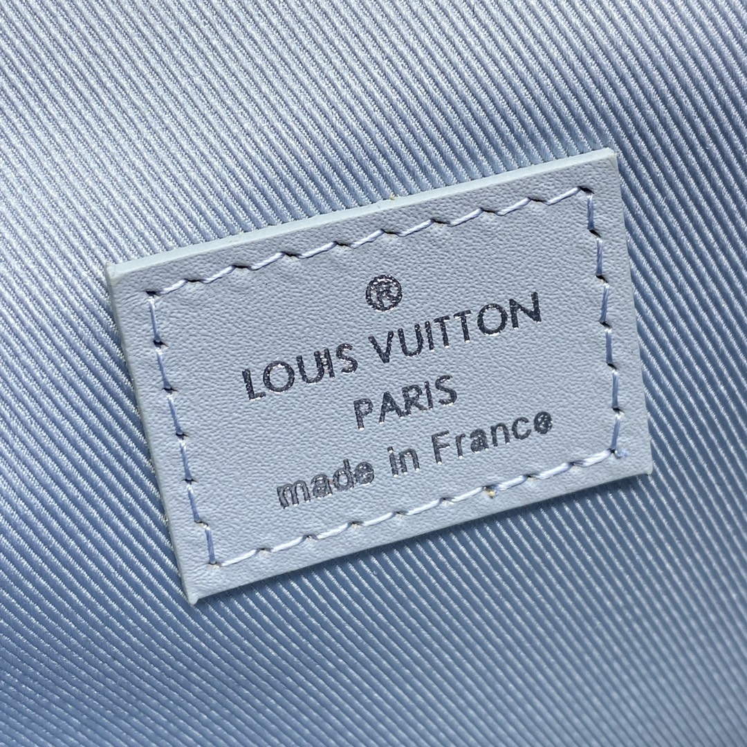 LV M82804 Louis Vuitton Fastline Wearable Wallet Cloud Blue