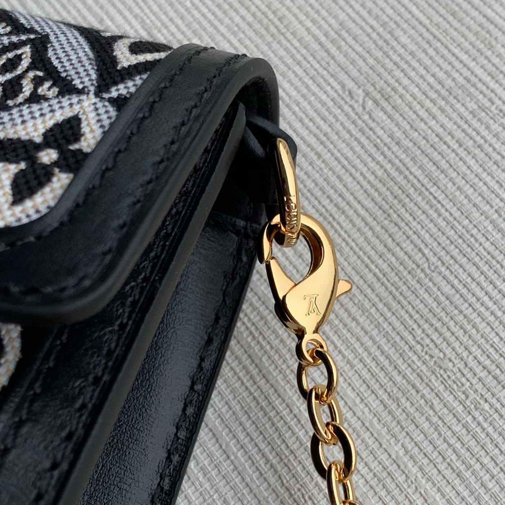LV M69992 Louis Vuitton Since 1854 Dauphine Chain Wallet Monogram Black