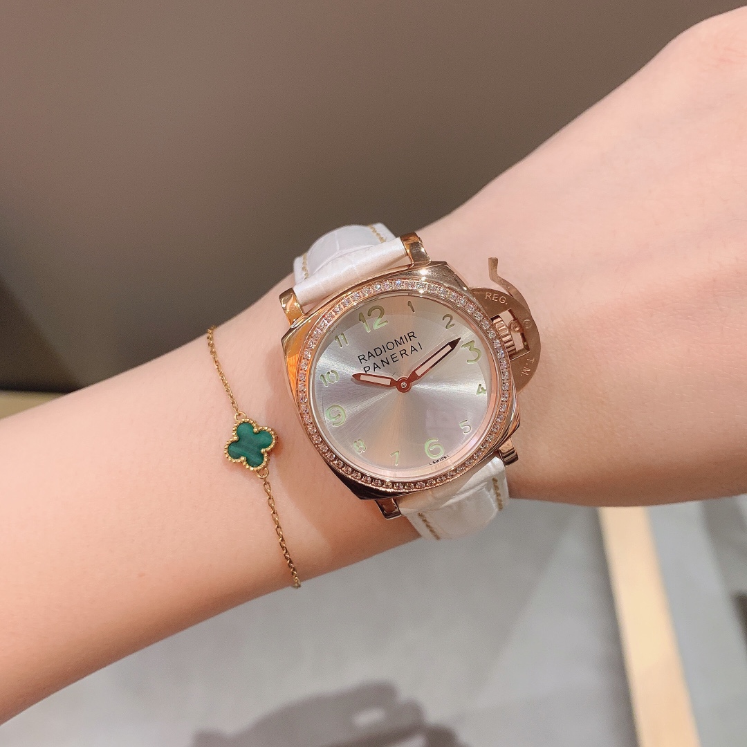 Panerai oh, woman watch