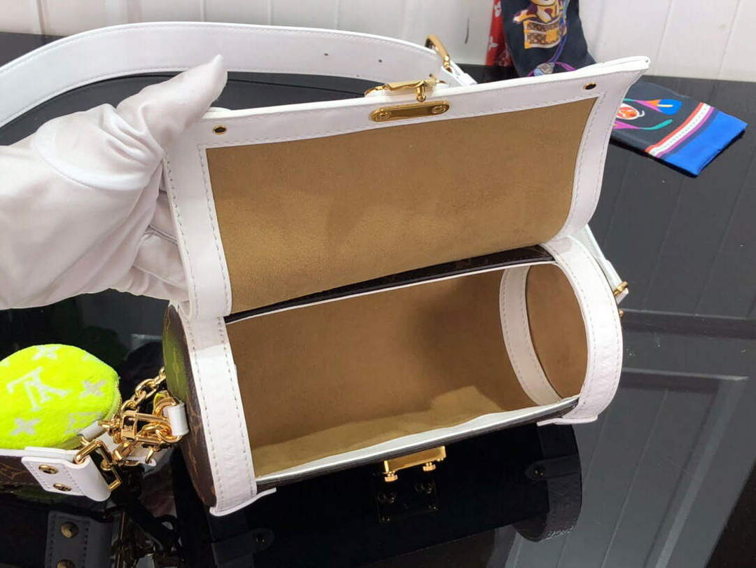 LV M81485 Louis Vuitton Papillon Trunk Handbag White