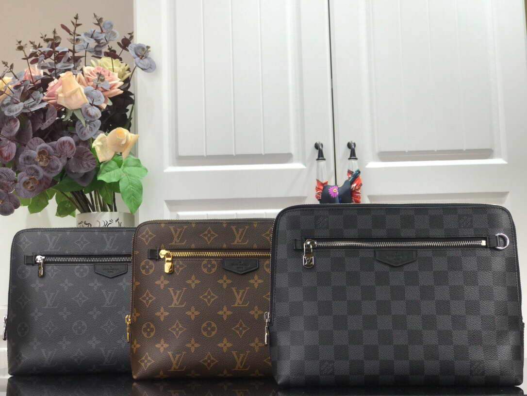 LV N60417 Louis Vuitton Pouch Monogram Canvas Black